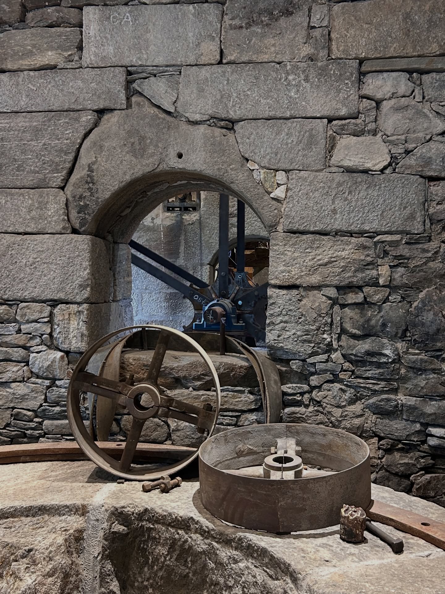 Dettaglio di macchinari minerari storici